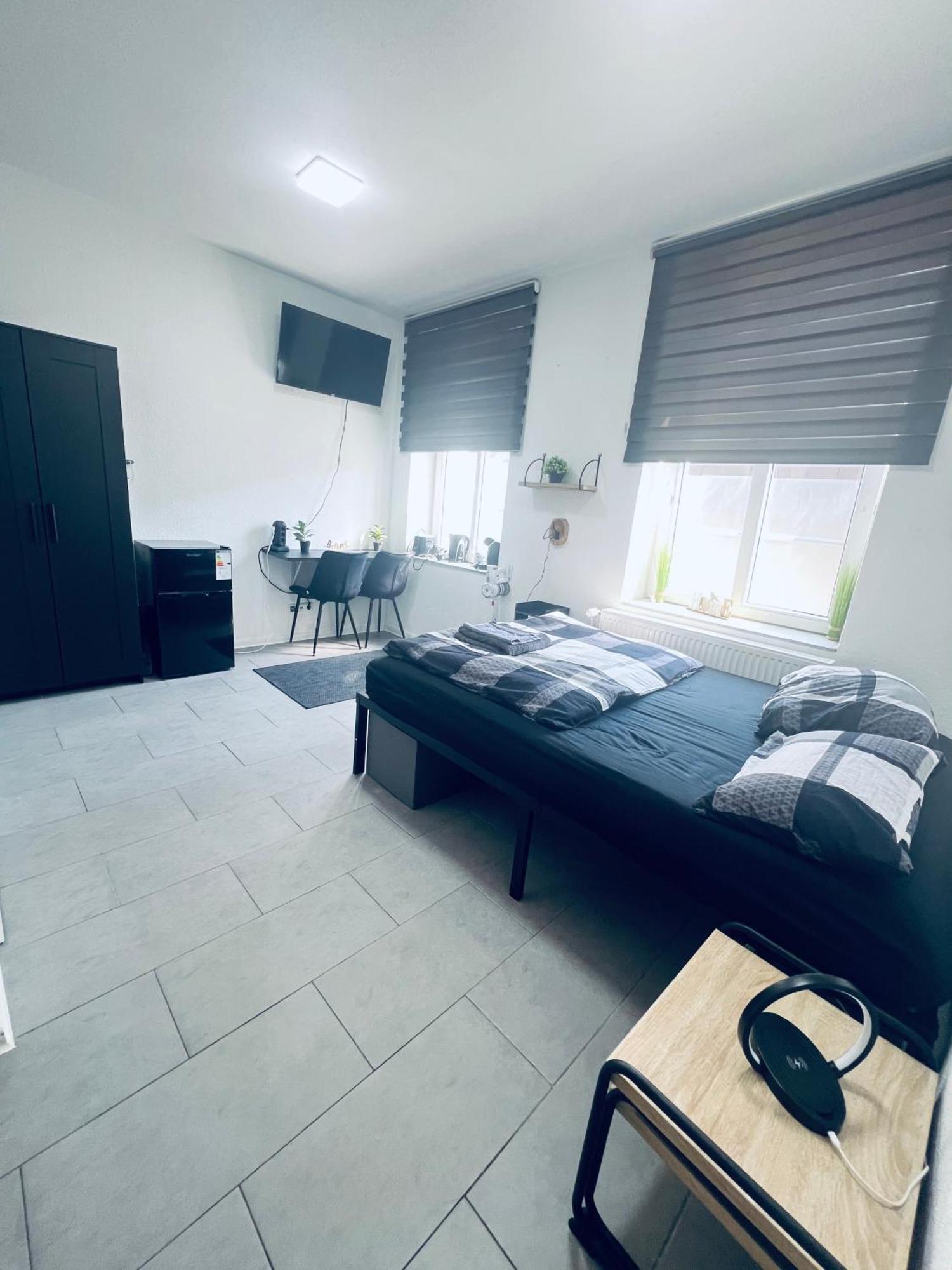 Traumhaftes 1-Zi Apartment Mit Gartennutzung Naehe Krefeld Hbf ภายนอก รูปภาพ