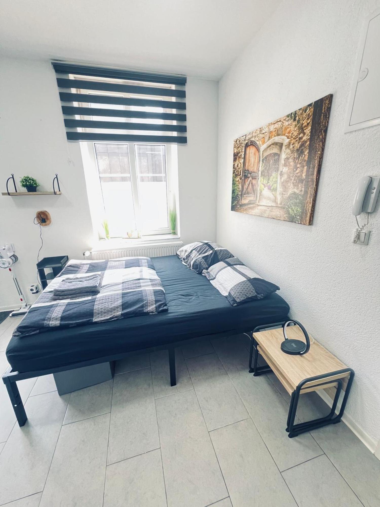 Traumhaftes 1-Zi Apartment Mit Gartennutzung Naehe Krefeld Hbf ภายนอก รูปภาพ